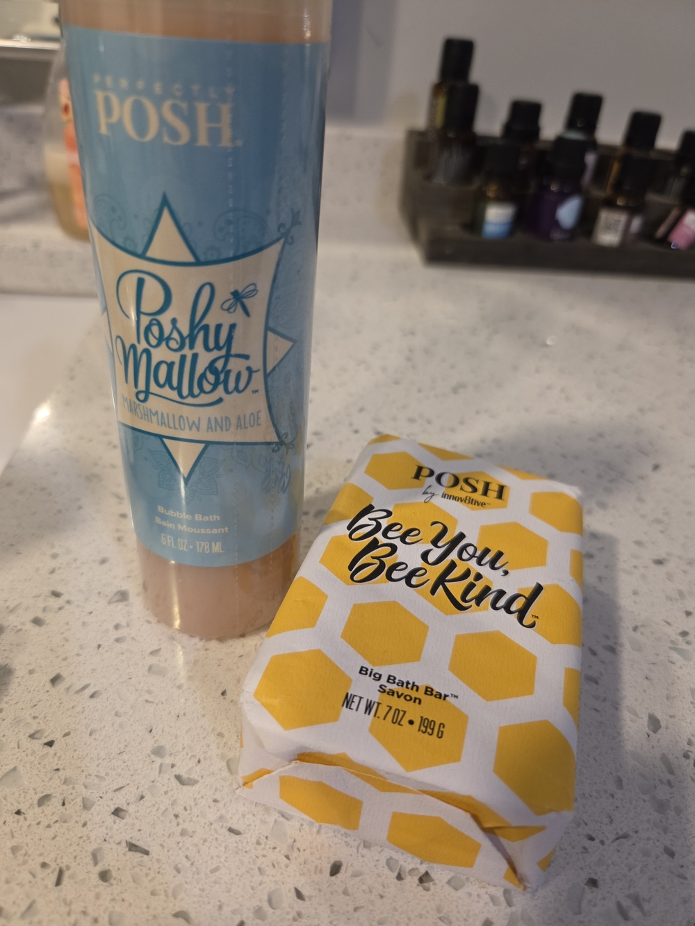 Perfectly Posh Poshy Mallow Bubble Bath - Blue